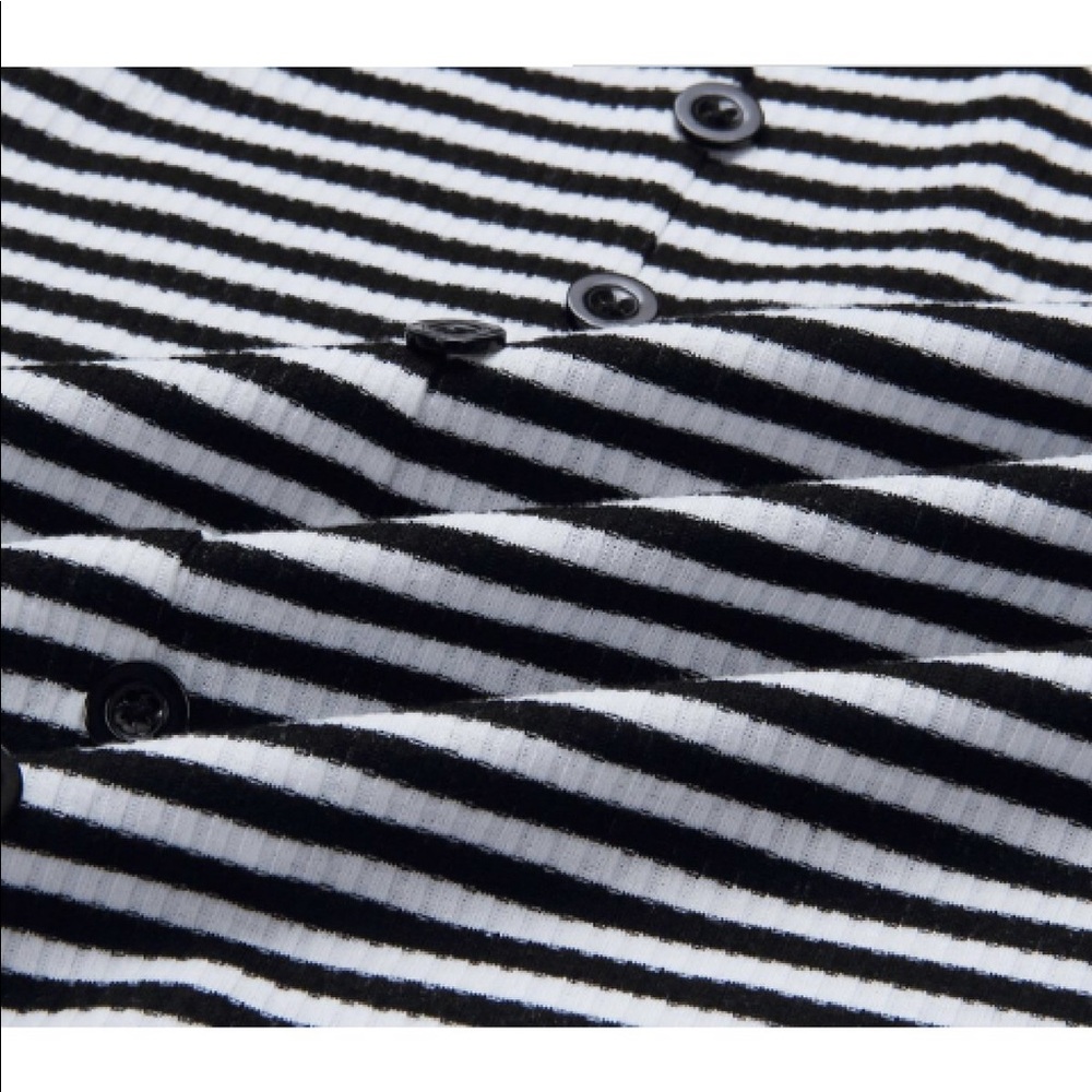 NWT Button front striped dress - Picture 3 of 3